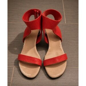 Onex Red Textured Ankle Strap Heeled Sandals Made in USA Size 35 Vintage Style